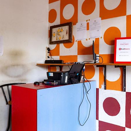 Reddoorz Near Rsud Dr Pringadi Medan 3 Hotell Exteriör bild
